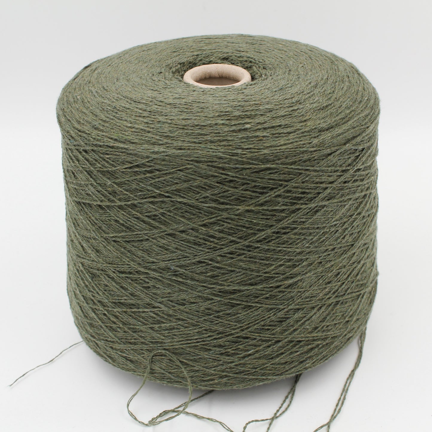 Filato da maglieria in Cashmere Riciclato Nm. 2/13 Made in Italy by Hircus Filati coni da 500 gr