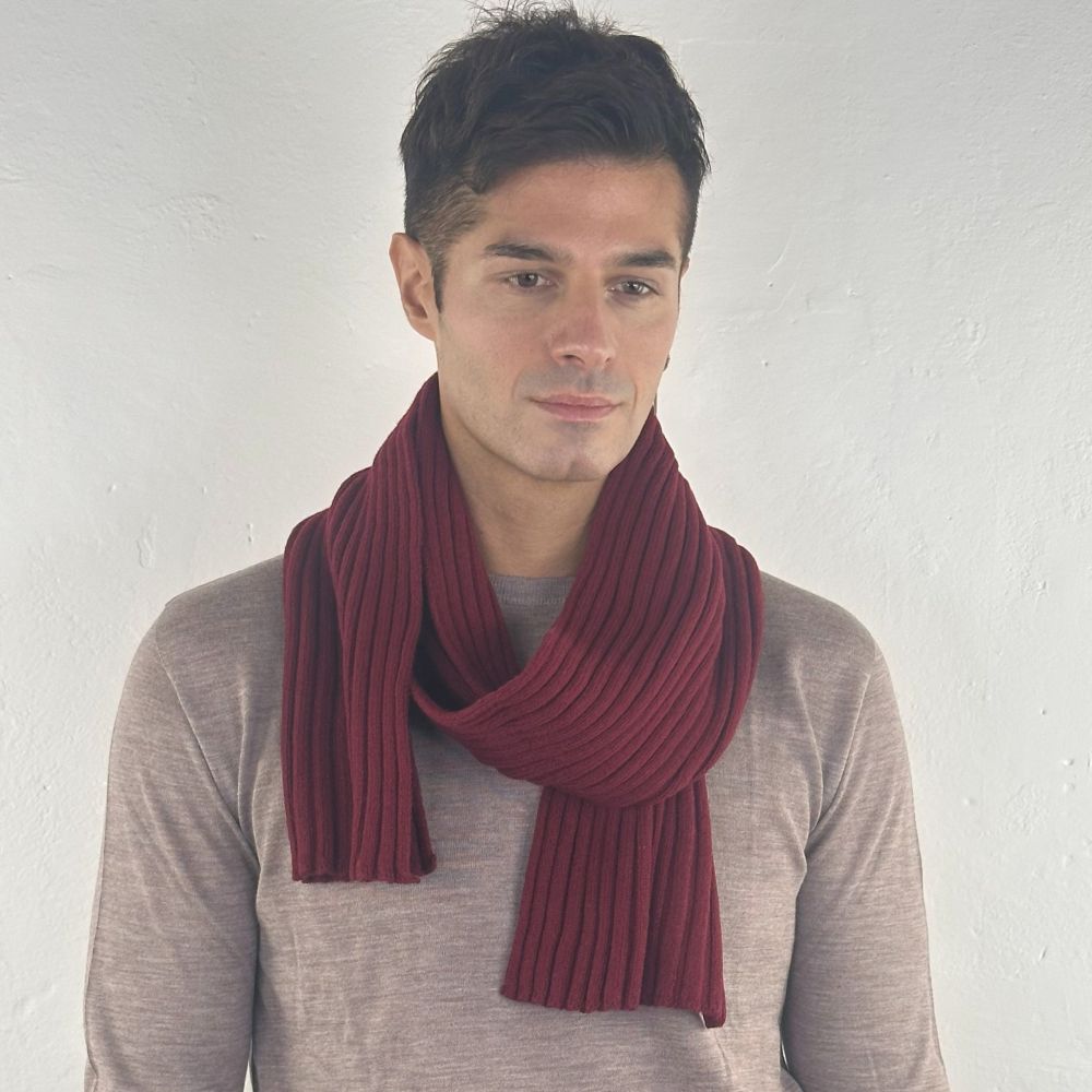 DTA004 Morbidissima Sciarpa a Coste Unisex in Puro Cashmere Riciclato 25x160 cm Made in Italy Accessorio Elegante e Sostenibile