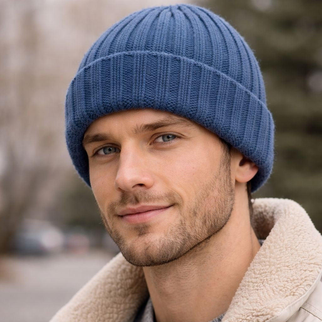 Due Toscani Cappellino a Coste in Puro Cashmere Made in Italy Unisex Eleganza Artigianale e Comfort Perfetto per Tutti i Giorni